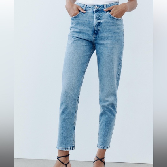 Women’s Zara Mom Jeans - Picture 1 of 2